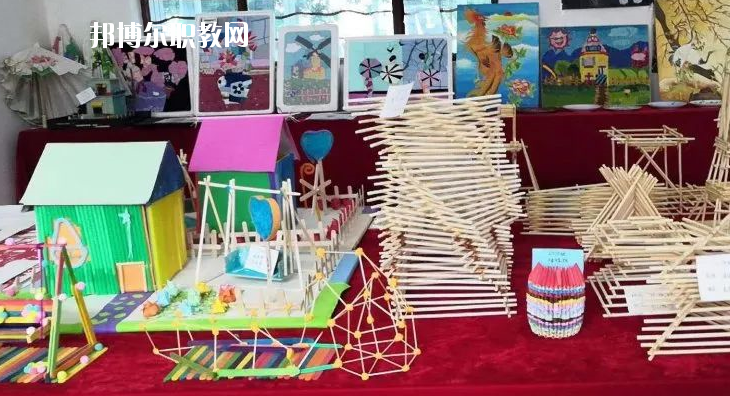 甘肅科興職業(yè)學(xué)校2020年學(xué)費、收費多少