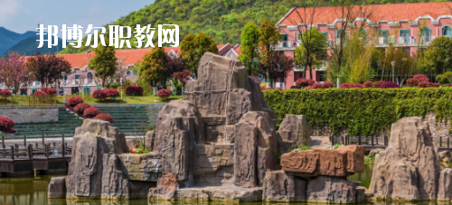 貴陽幼兒師范高等?？茖W校(中職部)2020年有哪些專業(yè)