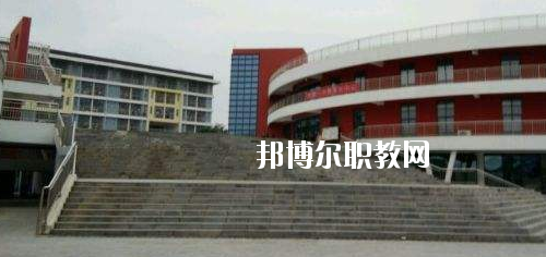 畢節(jié)幼兒師范高等專科學(xué)校(中職部)2020年報(bào)名條件、招生要求、招生對(duì)象