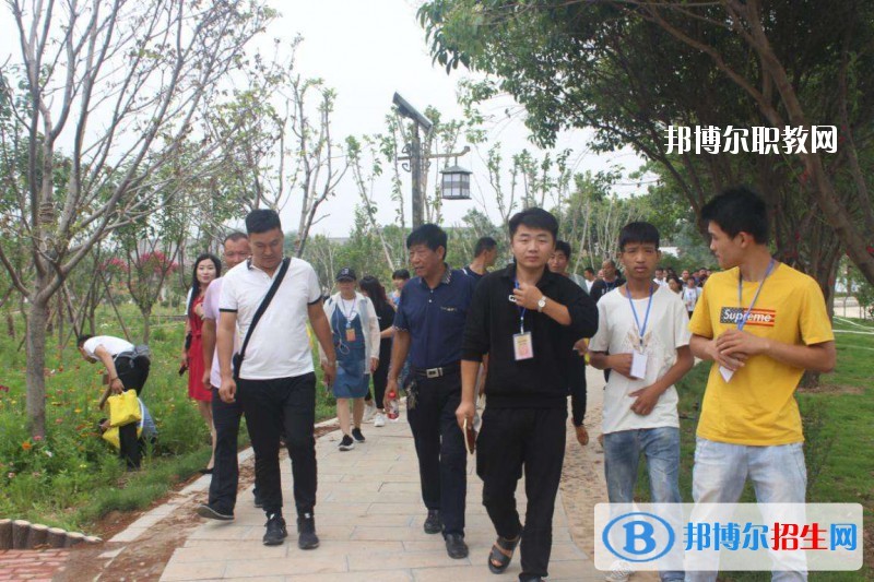 中國共產(chǎn)主義青年團河南省團校2021年報名條件、招生要求、招生對象