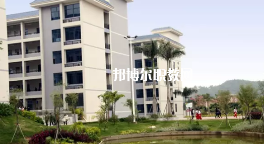 惠州商貿(mào)旅游高級(jí)職業(yè)技術(shù)學(xué)校2020年學(xué)費(fèi)、收費(fèi)多少