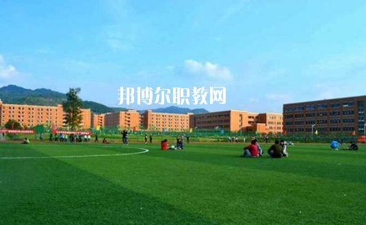 漯河市第二中等專業(yè)學(xué)校2021年報(bào)名條件、招生要求、招生對(duì)象