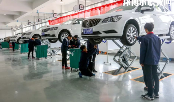 廣東2020年去汽修學校學什么專業(yè)好