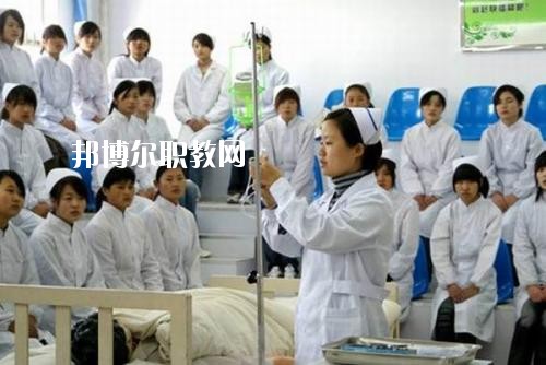 四川2020年中專(zhuān)學(xué)衛(wèi)校有前途嗎