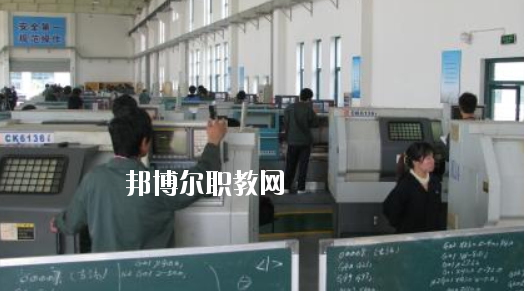 含山電子工程學(xué)校2020年報名條件、招生要求、招生對象