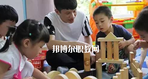 貴州2020年讀幼師學校學什么有前途