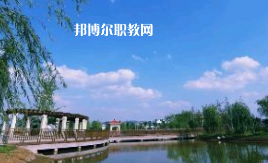 淮北工業(yè)與藝術(shù)學(xué)校怎么樣、好不好