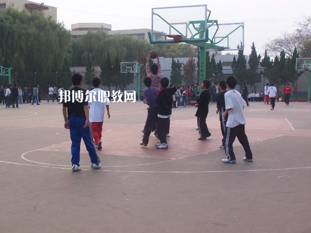 濮陽(yáng)市油田職業(yè)中等專業(yè)學(xué)校2021年報(bào)名條件、招生要求、招生對(duì)象
