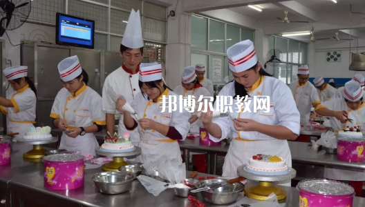 廣東廚藝技工學(xué)校2021年報(bào)名條件、招生要求、招生對(duì)象