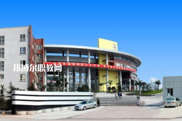 重慶2021年初中畢業(yè)可以讀哪些中專學校