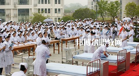 成都2021年女生學衛(wèi)校有前途嗎