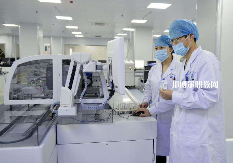 西安2021年男生上衛(wèi)校學(xué)什么好