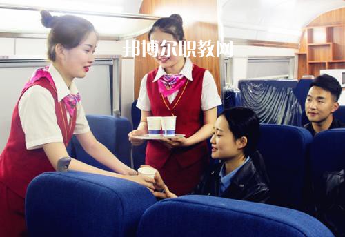 四川2021年適合女生的鐵路學校