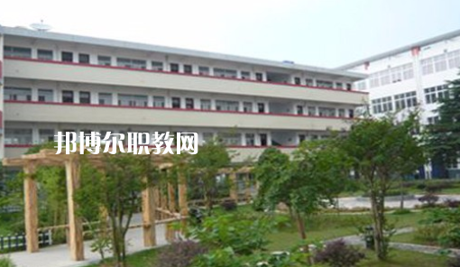 滁州市旅游商貿(mào)學(xué)校怎么樣、好不好