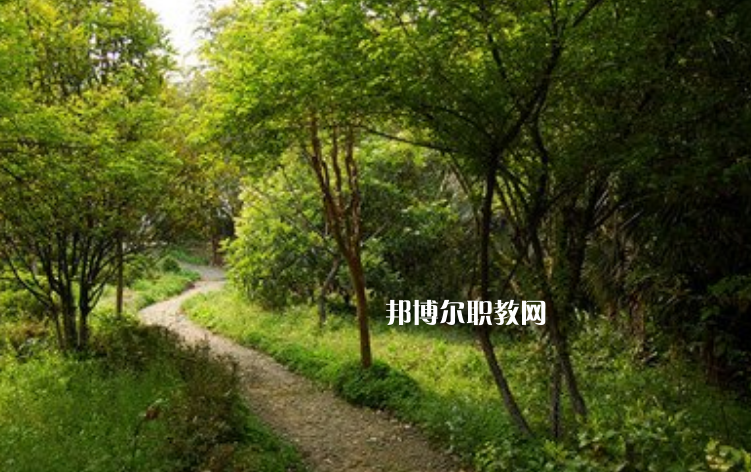 重慶船舶工業(yè)技工學(xué)校怎么樣、好不好