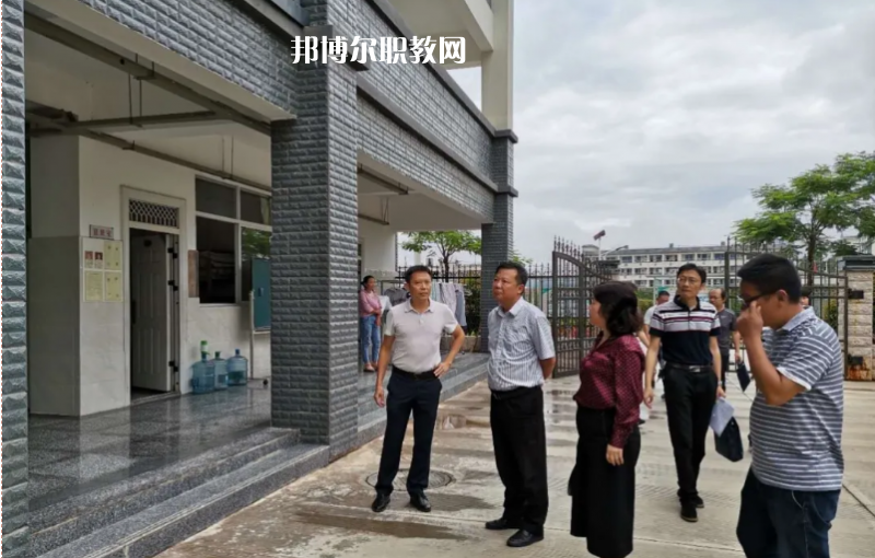 景谷縣職業(yè)高級(jí)中學(xué)2021年報(bào)名條件、招生要求、招生對象