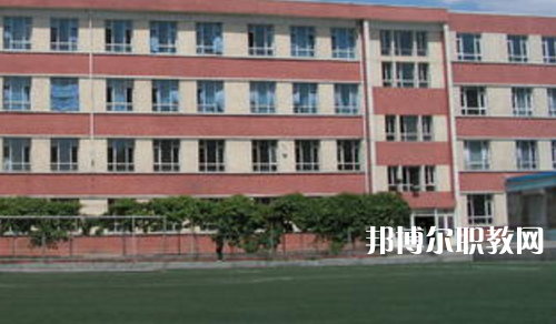 花溪區(qū)職業(yè)教育培訓(xùn)管理中心2021年報(bào)名條件、招生要求、招生對(duì)象