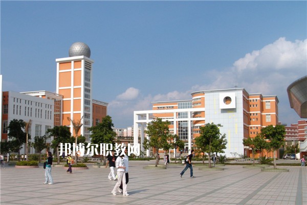 蒙自職業(yè)高級(jí)中學(xué)2021年報(bào)名條件、招生要求、招生對(duì)象