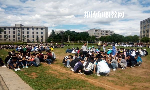 宜良縣職業(yè)高級(jí)中學(xué)怎么樣、好不好