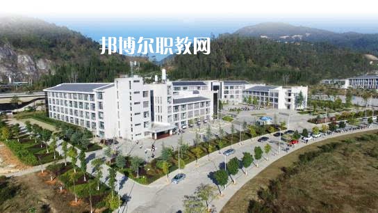臨滄財貿(mào)學(xué)校怎么樣、好不好