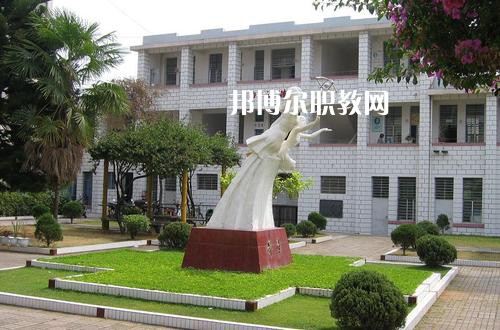 思茅衛(wèi)生學(xué)校怎么樣。好不好