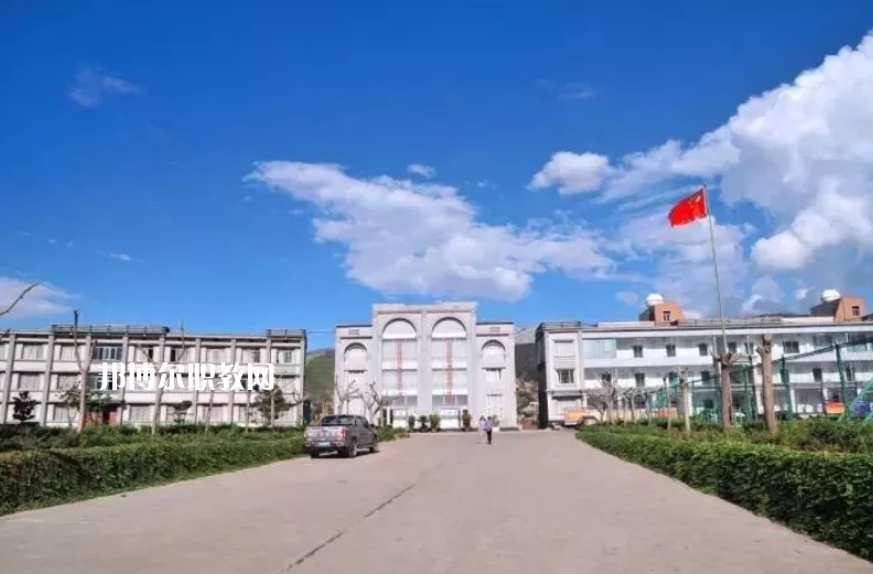 紅河財(cái)經(jīng)學(xué)校怎么樣、好不好