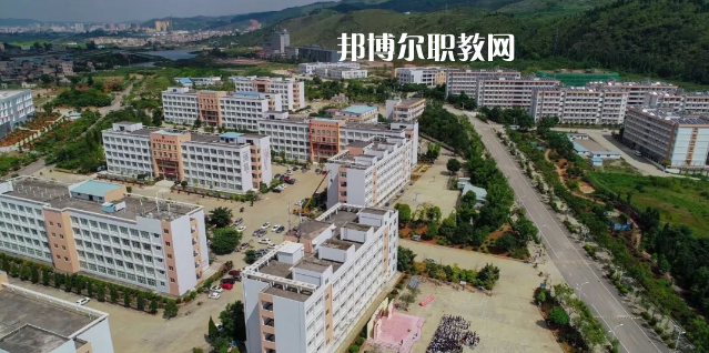 文山農(nóng)業(yè)學(xué)校2021年報名條件、招生要求、招生對象