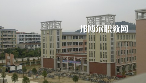 普寧科技職業(yè)技術(shù)學(xué)校2022年報名條件、招生要求、招生對象