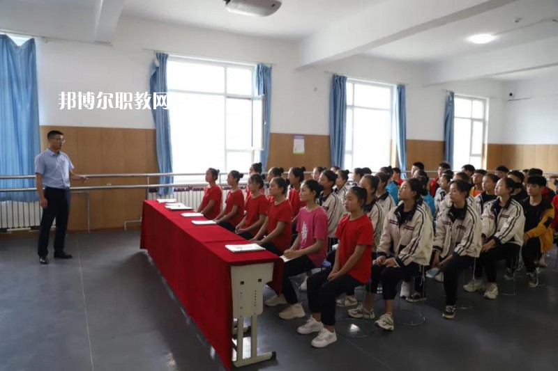 蘭州慈愛(ài)實(shí)驗(yàn)藝術(shù)職業(yè)學(xué)校怎么樣、好不好