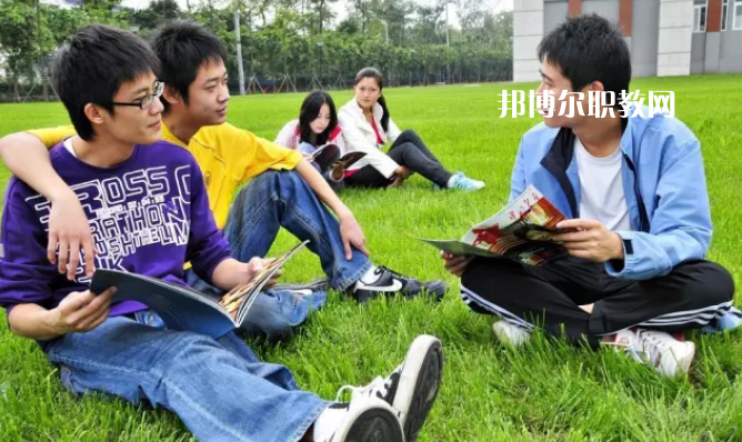 陜西創(chuàng)新工程技術(shù)學(xué)校2022年報(bào)名條件、招生要求、招生對象