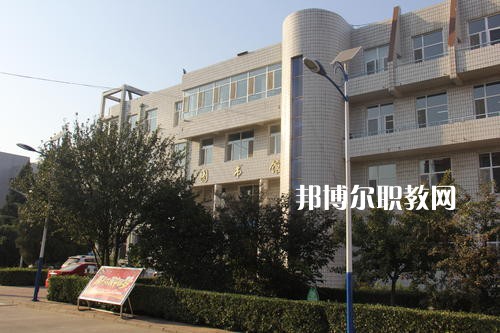 保定滿城職業(yè)技術(shù)教育中心2022年學(xué)費(fèi)、收費(fèi)多少