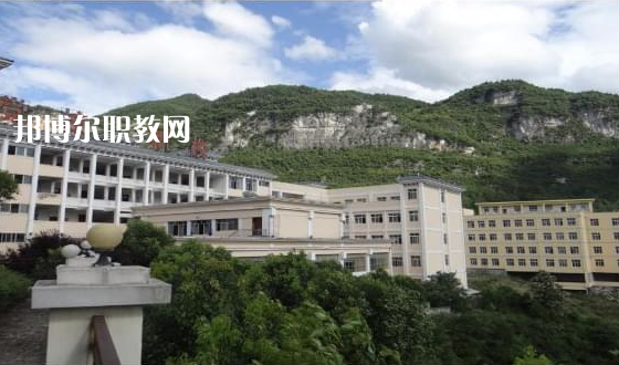 德慶縣中等職業(yè)學(xué)校2022年報(bào)名條件、招生要求、招生對(duì)象