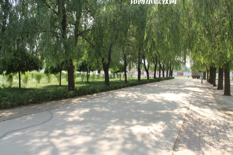 武強(qiáng)綜合職業(yè)技術(shù)教育中心2022年招生辦聯(lián)系電話(huà)