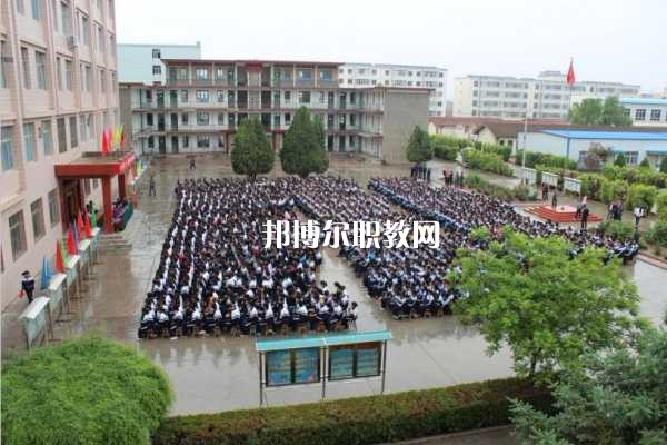 西峰職業(yè)中等專業(yè)學(xué)校2022年報(bào)名條件、招生要求、招生對象