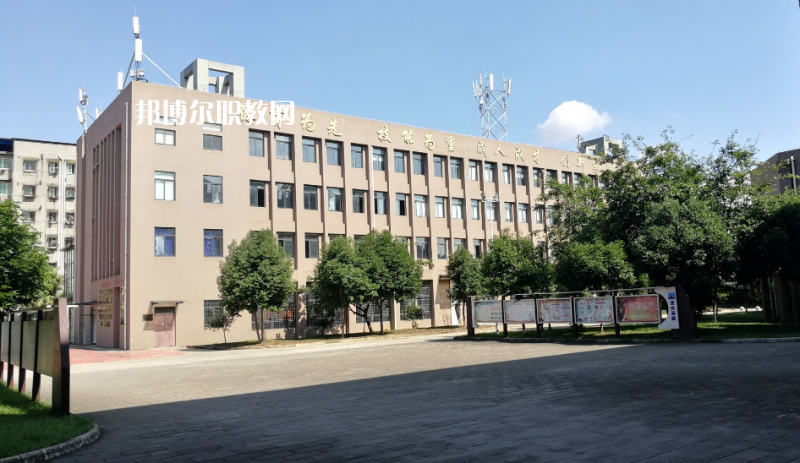 德陽安裝技師學(xué)院2022年報(bào)名條件、招生要求、招生對象