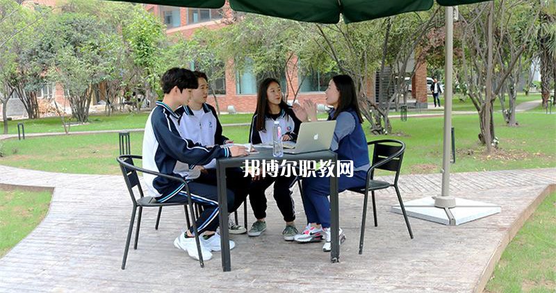 西安藝術(shù)職業(yè)高級(jí)中學(xué)2022年學(xué)費(fèi)、收費(fèi)多少