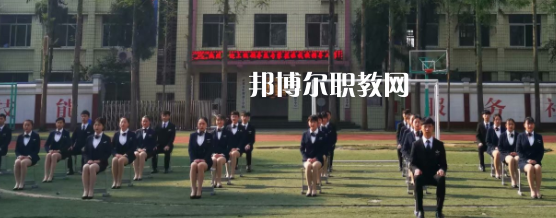 成都恒輝技工學校2022年報名條件、招生要求、招生對象