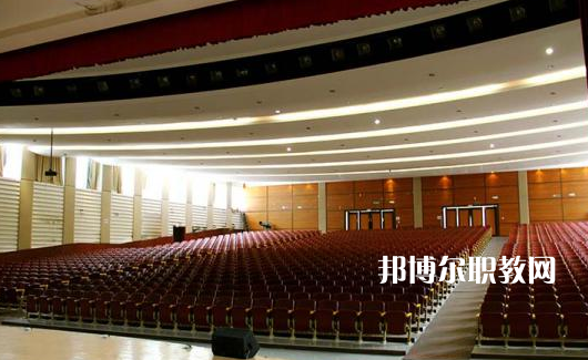 貴陽中山科技學(xué)校2022年報名條件、招生要求、招生對象