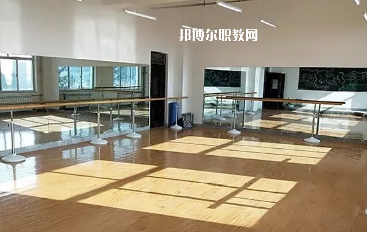 甘肅東方航空高鐵學(xué)校2022年報名條件、招生要求、招生對象 