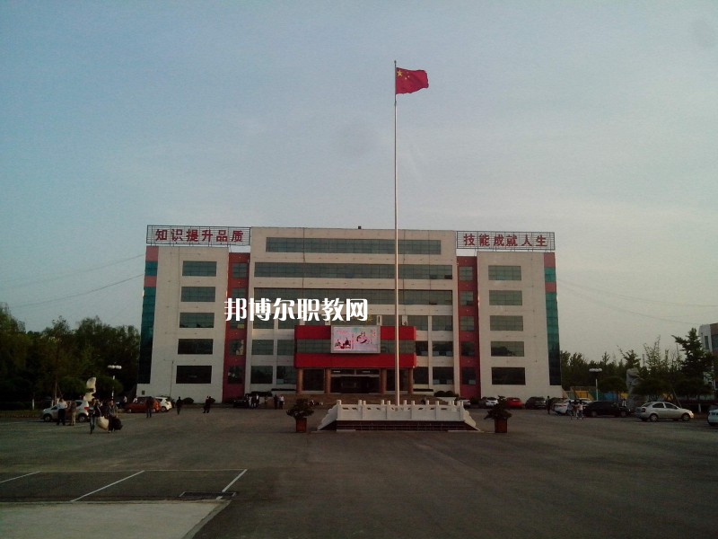 隴南農(nóng)業(yè)學(xué)校2022年報(bào)名條件、招生要求、招生對(duì)象
