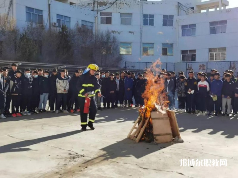 嘉峪關(guān)體育運(yùn)動(dòng)學(xué)校2022年報(bào)名條件、招生要求、招生對(duì)象