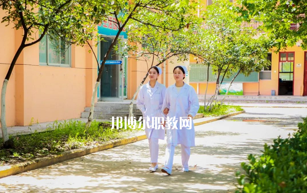 寶雞商貿(mào)交通職業(yè)學校2022年報名條件、招生要求、招生對象
