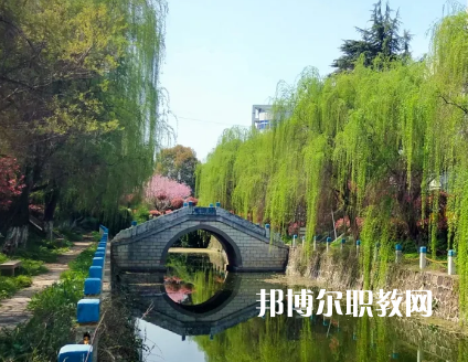 常州市工貿(mào)高級(jí)技工學(xué)校2022年報(bào)名條件、招生要求、招生對(duì)象