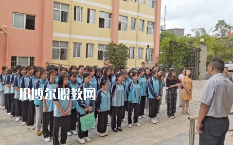 遵義市紅花崗區(qū)經濟職業(yè)技術學校2022年報名條件、招生要求、招生對象