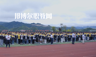 習(xí)水中等職業(yè)學(xué)校2022年報(bào)名條件、招生要求、招生對(duì)象