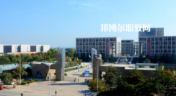 陜西國際商貿(mào)學(xué)院附屬中職校2022年報(bào)名條件、招生要求、招生對(duì)象
