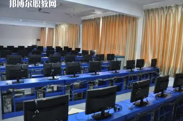 四川省信息通信學(xué)校2022年報(bào)名條件、招生對(duì)象、招生要求