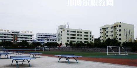 閬中江南高級職業(yè)中學2022年報名條件、招生要求、招生對象