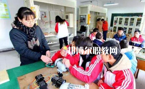 咸陽(yáng)渭城區(qū)高級(jí)職業(yè)中學(xué)2022年報(bào)名條件、招生要求、招生對(duì)象