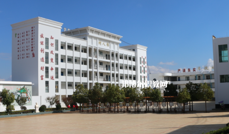 鹽源縣職業(yè)中學(xué)怎么樣、好不好